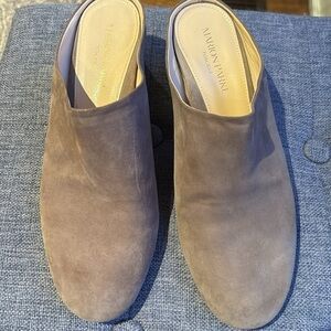 Marion Parke Toscana tan coloured suede heels in 6.5 or 37